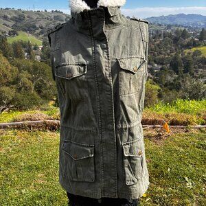 Tinsel Womens Olive Green Faux Fur Denim Vestm, Size M